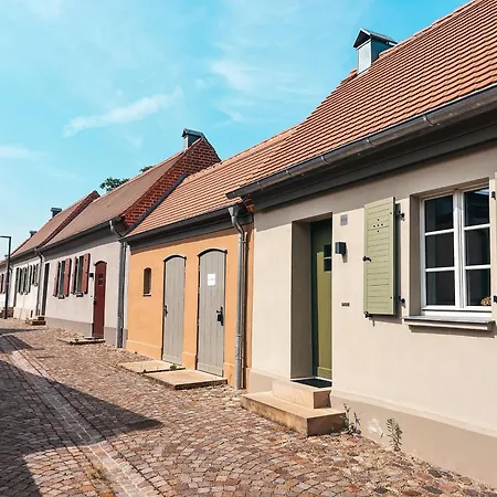 Lägenhet Dolly Dur - Mini In Kyritz, Einer Charmanten Stadt Im Herzen Von Brandenburg *